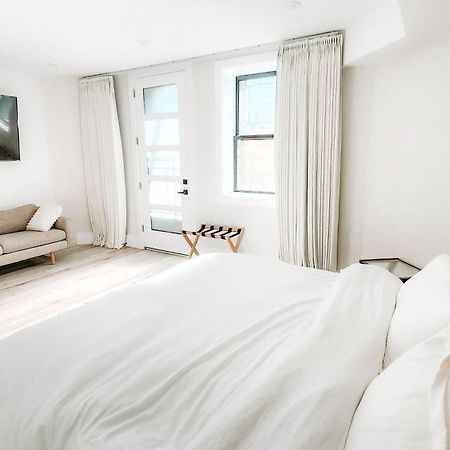 Private Modern Luxury Suite In Historic Stone Home Washington Ngoại thất bức ảnh